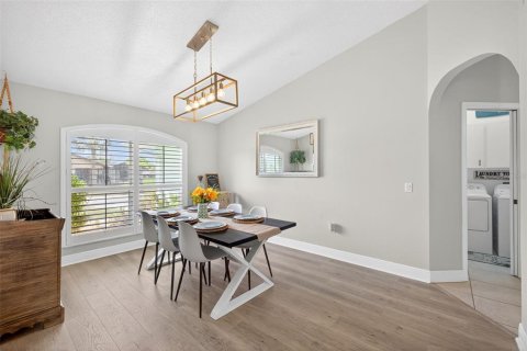 Villa ou maison à vendre à Bradenton, Floride: 3 chambres, 175.59 m2 № 2135694 - photo 4