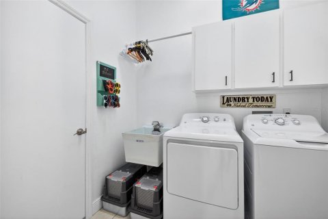 Villa ou maison à vendre à Bradenton, Floride: 3 chambres, 175.59 m2 № 2135694 - photo 24