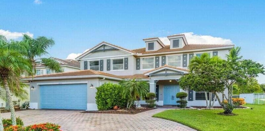 House in West Palm Beach, Florida 5 bedrooms, 308.16 sq.m. № 2083310