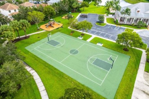House in West Palm Beach, Florida 5 bedrooms, 308.16 sq.m. № 2083310 - photo 25