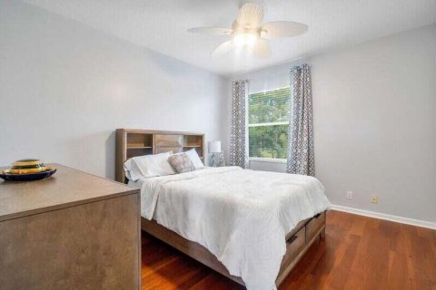 House in West Palm Beach, Florida 5 bedrooms, 308.16 sq.m. № 2083310 - photo 17