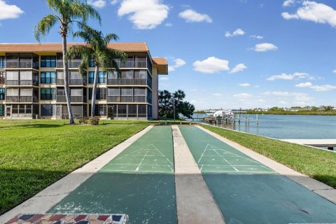 Copropriété à vendre à Indian Shores, Floride: 2 chambres, 86.86 m2 № 2150502 - photo 23