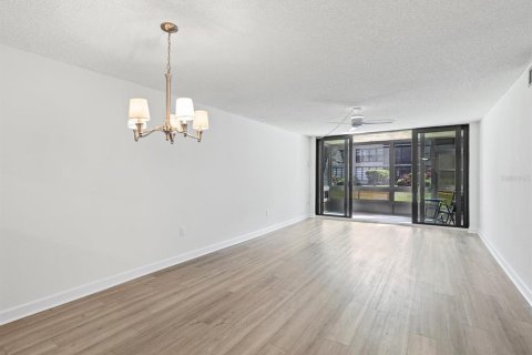 Copropriété à vendre à Indian Shores, Floride: 2 chambres, 86.86 m2 № 2150502 - photo 13