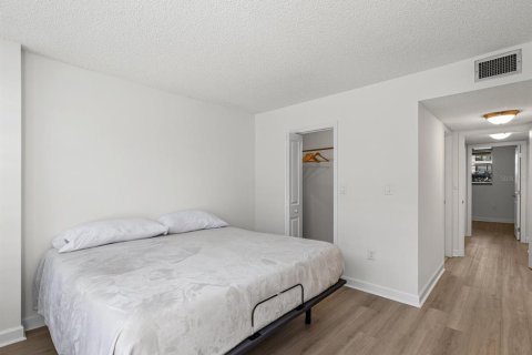 Copropriété à vendre à Indian Shores, Floride: 2 chambres, 86.86 m2 № 2150502 - photo 16