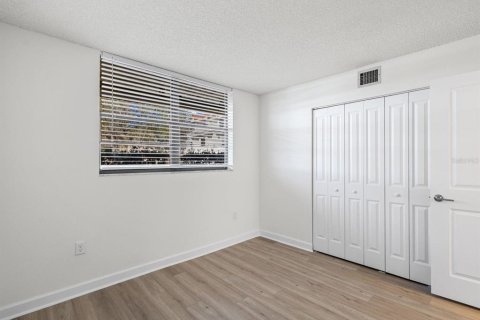 Copropriété à vendre à Indian Shores, Floride: 2 chambres, 86.86 m2 № 2150502 - photo 20