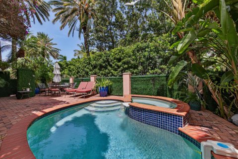 Adosado en venta en Fort Lauderdale, Florida, 3 dormitorios, 274.43 m2 № 2242261 - foto 3