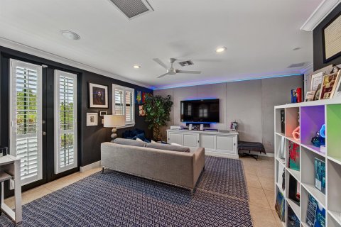 Adosado en venta en Fort Lauderdale, Florida, 3 dormitorios, 274.43 m2 № 2242261 - foto 26