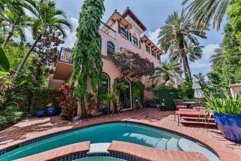 Adosado en venta en Fort Lauderdale, Florida, 3 dormitorios, 274.43 m2 № 2242261 - foto 4