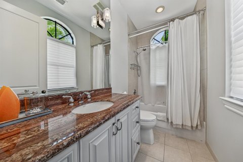 Adosado en venta en Fort Lauderdale, Florida, 3 dormitorios, 274.43 m2 № 2242261 - foto 23