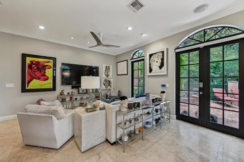 Adosado en venta en Fort Lauderdale, Florida, 3 dormitorios, 274.43 m2 № 2242261 - foto 10