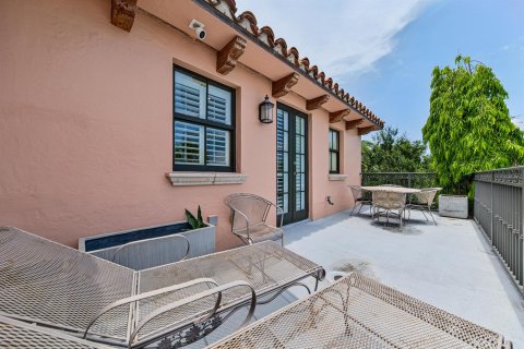 Adosado en venta en Fort Lauderdale, Florida, 3 dormitorios, 274.43 m2 № 2242261 - foto 30
