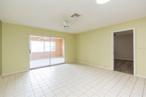 Casa en venta en Sun City Center, Florida, 2 dormitorios, 172.8 m2 № 1536719 - foto 20