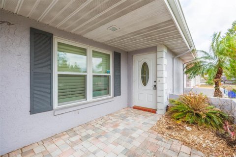 Casa en venta en Sun City Center, Florida, 2 dormitorios, 172.8 m2 № 1536719 - foto 6