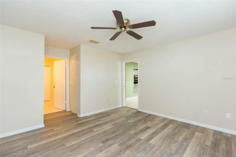 Casa en venta en Sun City Center, Florida, 2 dormitorios, 172.8 m2 № 1536719 - foto 28