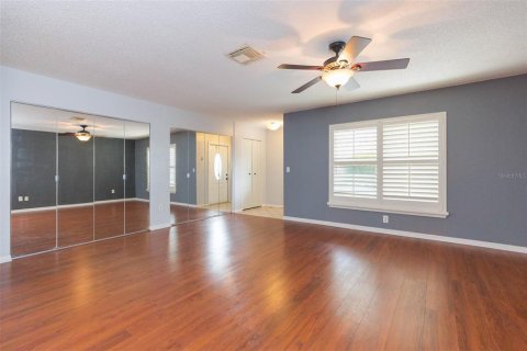 Casa en venta en Sun City Center, Florida, 2 dormitorios, 172.8 m2 № 1536719 - foto 9