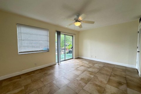 Appartement à louer à Fort Lauderdale, Floride: 2 chambres, 102.19 m2 № 2337673 - photo 7