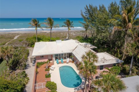 House in Jupiter Island, Florida 7 bedrooms, 286.23 sq.m. № 2076315 - photo 27