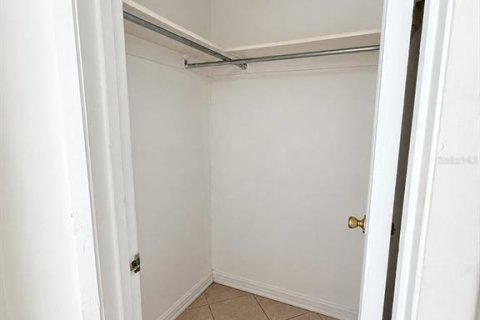 Casa en alquiler en Tampa, Florida, 3 dormitorios, 130.25 m2 № 2389214 - foto 19