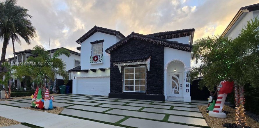 Casa en Miami, Florida 4 dormitorios, 217.21 m2 № 1982927