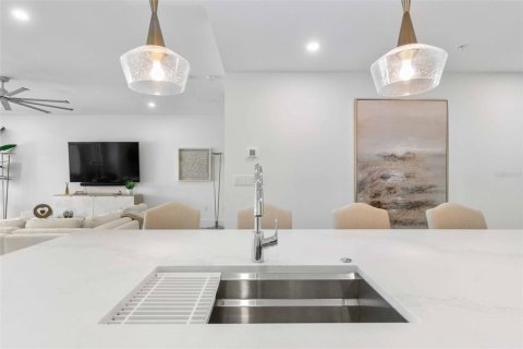 Condominio en venta en Sarasota, Florida, 3 dormitorios, 213.95 m2 № 2101676 - foto 22