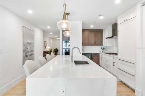 Condominio en venta en Sarasota, Florida, 3 dormitorios, 213.95 m2 № 2101676 - foto 19