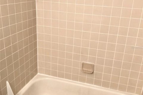 Condo in Orlando, Florida, 1 bedroom № 2111500 - photo 13