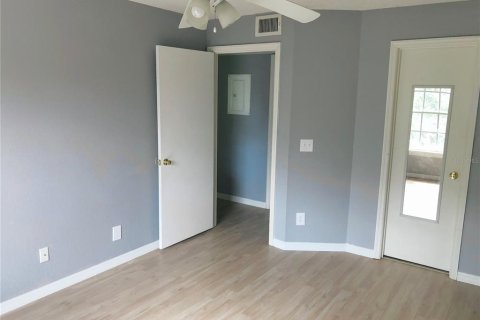 Condo in Orlando, Florida, 1 bedroom № 2111500 - photo 16