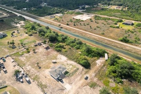 Terrain à vendre à LaBelle, Floride № 2054750 - photo 1