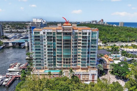 Condo in Fort Lauderdale, Florida, 3 bedrooms № 2335400