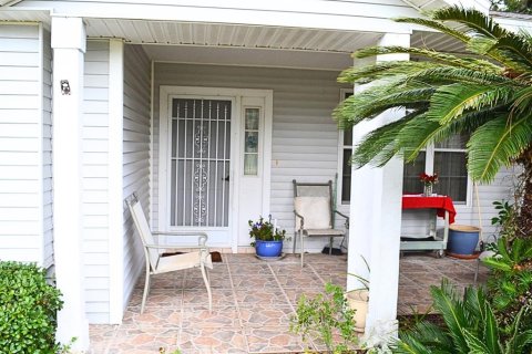 House in Ocala, Florida 2 bedrooms, 132.66 sq.m. № 1767039 - photo 4