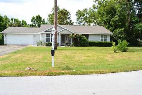 House in Ocala, Florida 2 bedrooms, 132.66 sq.m. № 1767039 - photo 1