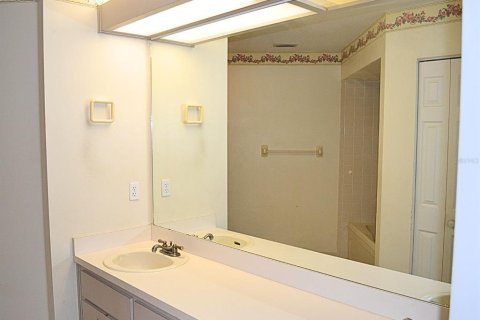 House in Ocala, Florida 2 bedrooms, 132.66 sq.m. № 1767039 - photo 27