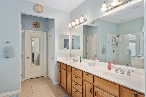 House in Summerfield, Florida 3 bedrooms, 197.51 sq.m. № 1620744 - photo 29
