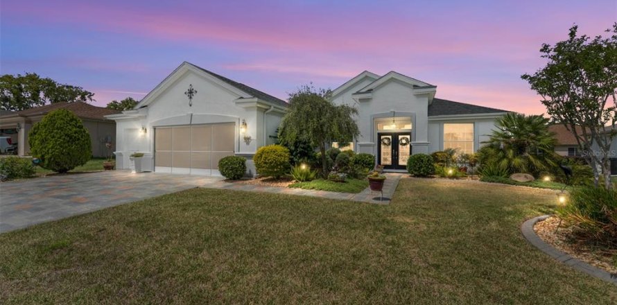 House in Summerfield, Florida 3 bedrooms, 197.51 sq.m. № 1620744