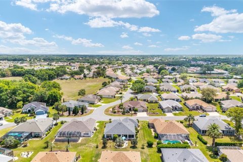 House in Summerfield, Florida 3 bedrooms, 197.51 sq.m. № 1620744 - photo 6