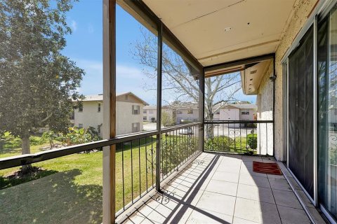 Condominio en alquiler en Orlando, Florida, 2 dormitorios, 70.7 m2 № 1723170 - foto 17