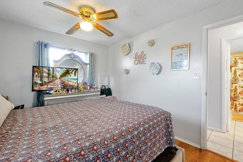 Condominio en alquiler en Orlando, Florida, 2 dormitorios, 70.7 m2 № 1723170 - foto 12