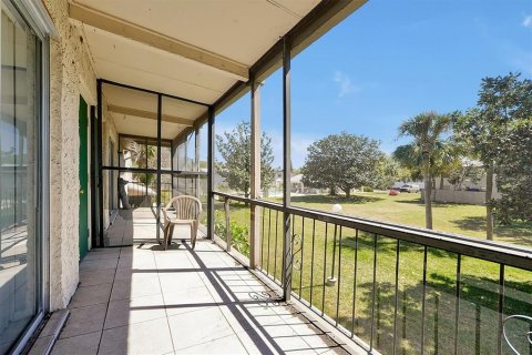 Condominio en alquiler en Orlando, Florida, 2 dormitorios, 70.7 m2 № 1723170 - foto 18