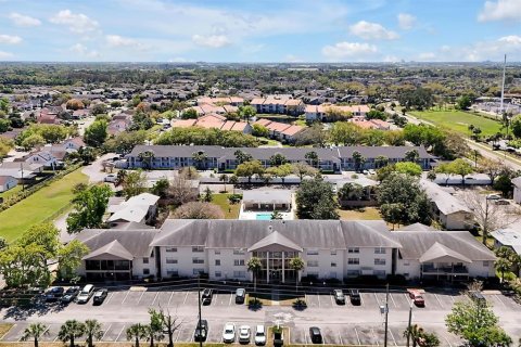 Condominio en alquiler en Orlando, Florida, 2 dormitorios, 70.7 m2 № 1723170 - foto 29