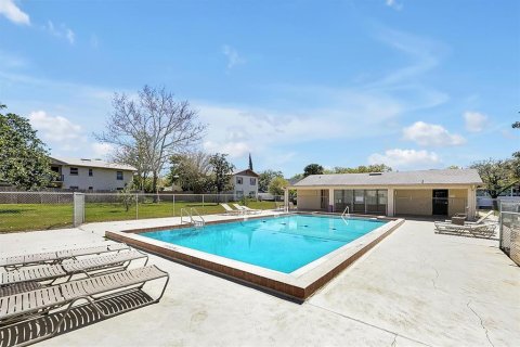 Condominio en alquiler en Orlando, Florida, 2 dormitorios, 70.7 m2 № 1723170 - foto 23