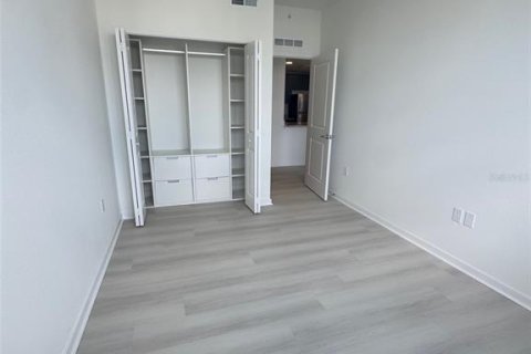 Copropriété à louer à Orlando, Floride: 2 chambres, 95.04 m2 № 2406729 - photo 4