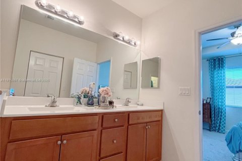 Casa en venta en Homestead, Florida, 3 dormitorios, 217.58 m2 № 2055011 - foto 15