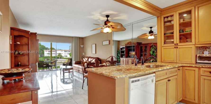 Condo à Lauderdale Lakes, Floride, 2 chambres  № 1864720