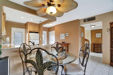 Copropriété à vendre à Lauderdale Lakes, Floride: 2 chambres, 87.7 m2 № 1864720 - photo 10