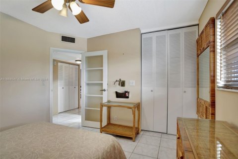 Copropriété à vendre à Lauderdale Lakes, Floride: 2 chambres, 87.7 m2 № 1864720 - photo 19