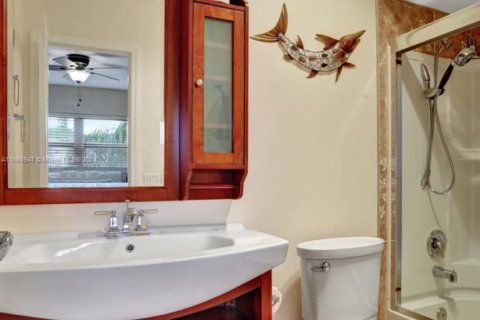 Copropriété à vendre à Lauderdale Lakes, Floride: 2 chambres, 87.7 m2 № 1864720 - photo 16