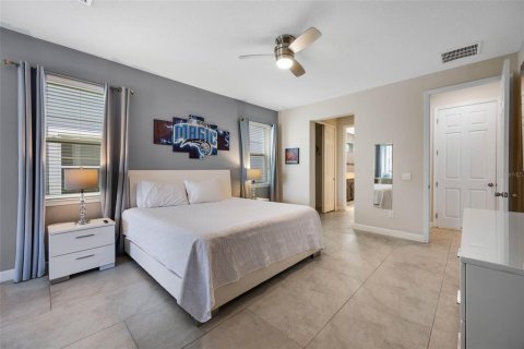 Casa en venta en Kissimmee, Florida, 7 dormitorios, 381.46 m2 № 1733961 - foto 30