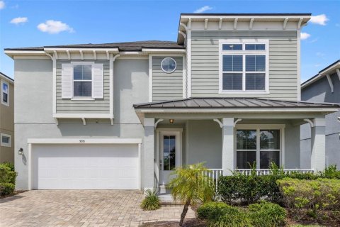 Casa en venta en Kissimmee, Florida, 7 dormitorios, 381.46 m2 № 1733961 - foto 1