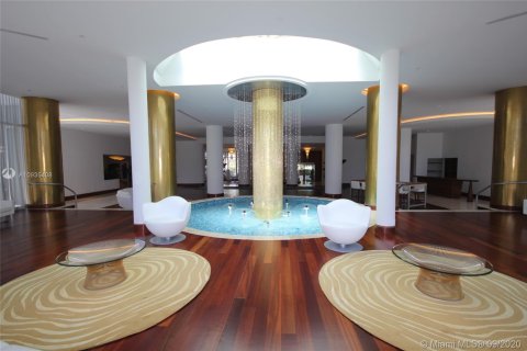 Condominio en alquiler en Miami Beach, Florida, 2 dormitorios, 95.69 m2 № 2079468 - foto 25