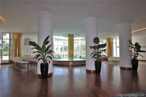 Condominio en alquiler en Miami Beach, Florida, 2 dormitorios, 95.69 m2 № 2079468 - foto 12